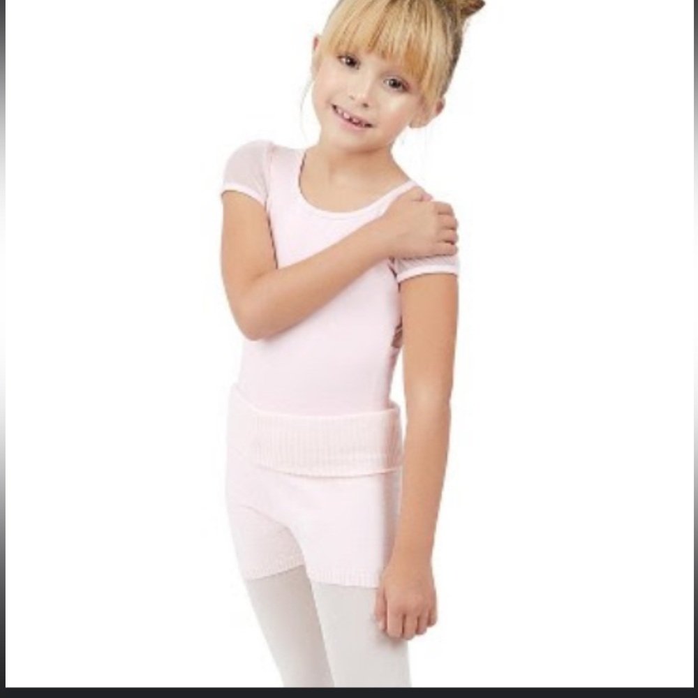 CAPEZIO Knitwear Dance Shorts High Waist OS Girl